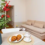 Zen 31 - Colosseum Cozy Apartman Róma